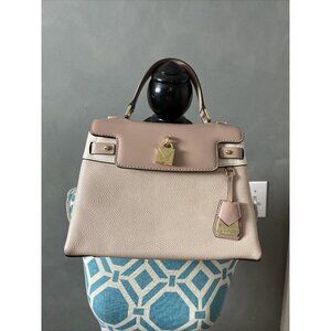 NWT Michael Kors Gramercy Pebble Leather Satchel Bag